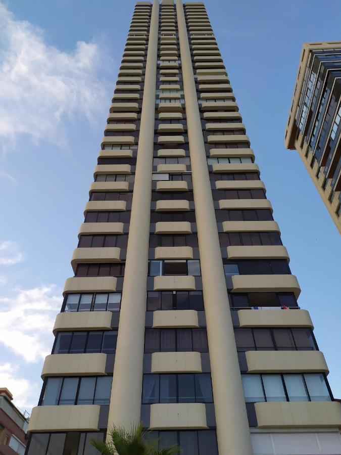 Luminoso Apartamento En Primera Linea De Playa Benidorm Kültér fotó